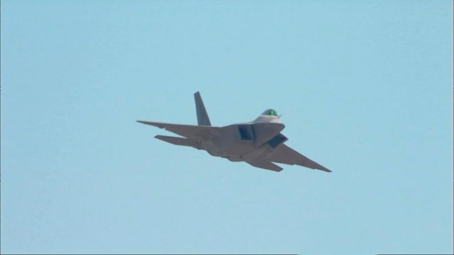 THUNDER PLANES - F-22.jpg
