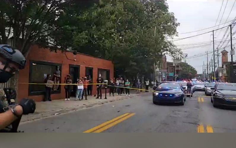 PROTESTERS CLASH WITH LMPD ON BARDSTOWN ROAD - 9-23-2020 3.jpg