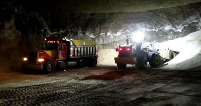 KYTC Salt Trucks reload at Mega Cavern.png