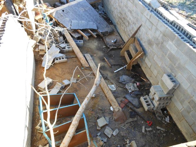 HENRYVILLE TORNADO DAMAGE MARCH 2012 (77).JPG