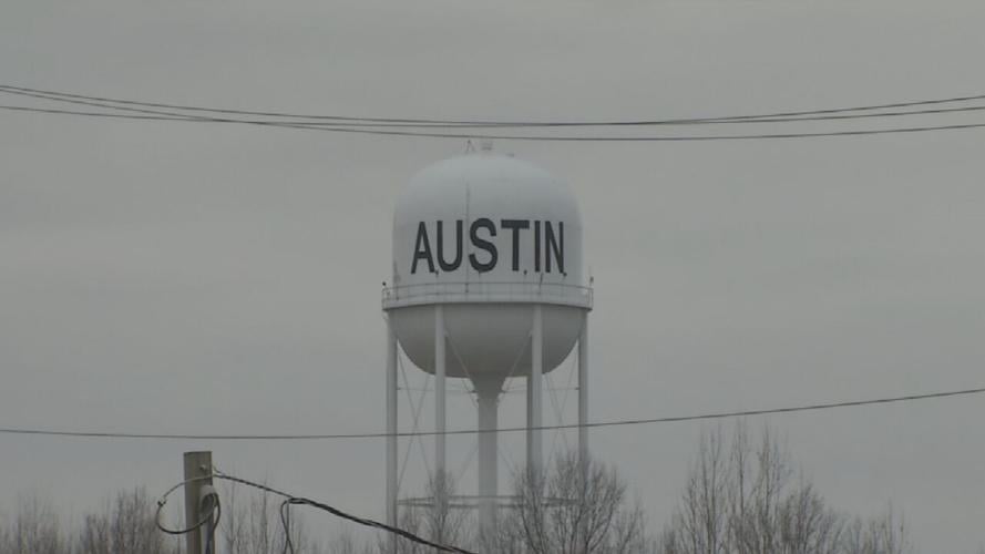 Water tower in Austin, Indiana