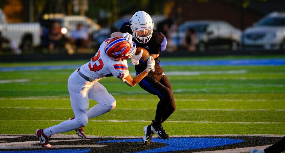 Charlestown vs Silver Creek football 4.jpg