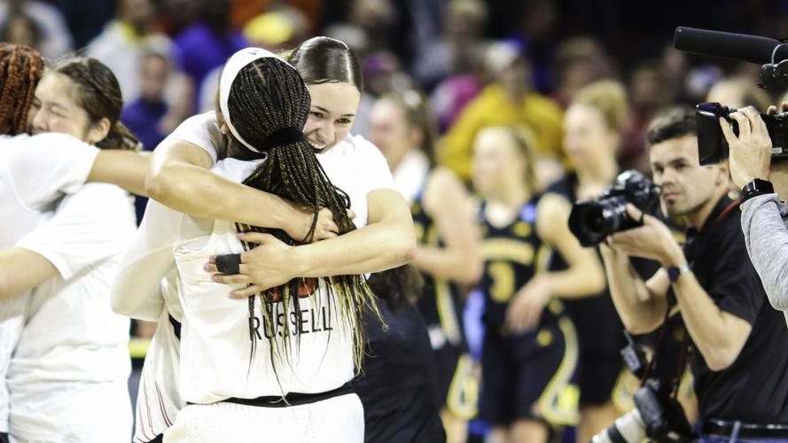 UofL celebrates Elite Eight win