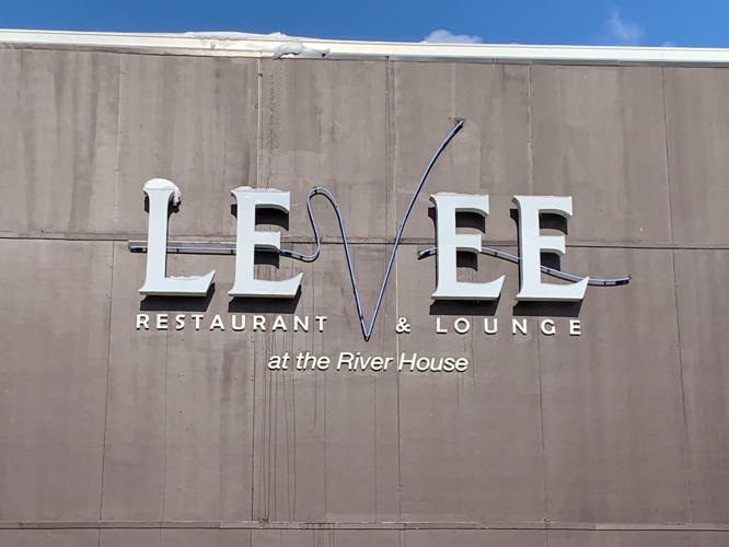 Levee at River House bourbon lounge 9.jpg