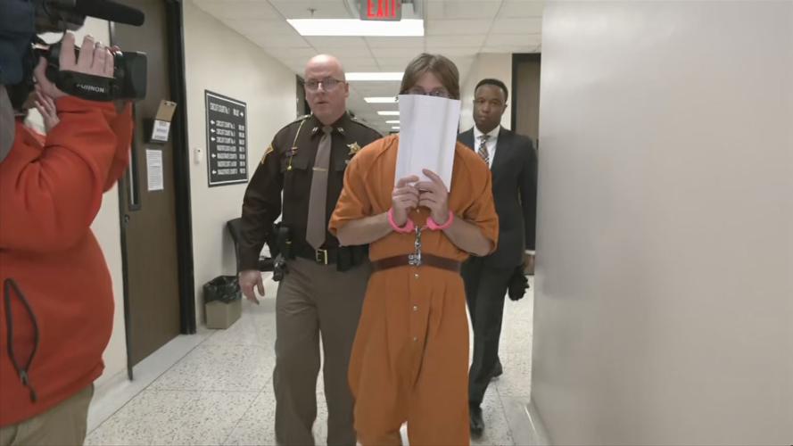 Steven Lanham appears in Clark County, Ind. court (Dec. 6, 2019)