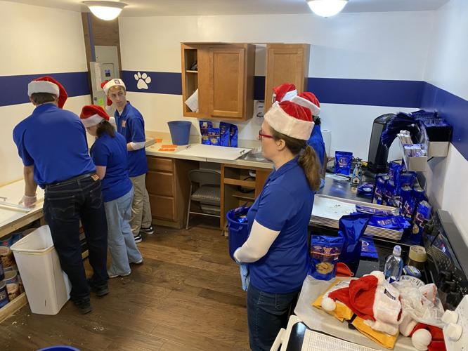 WIGGLE WOW DOG TREATS - 12-4-19 (5).jpg