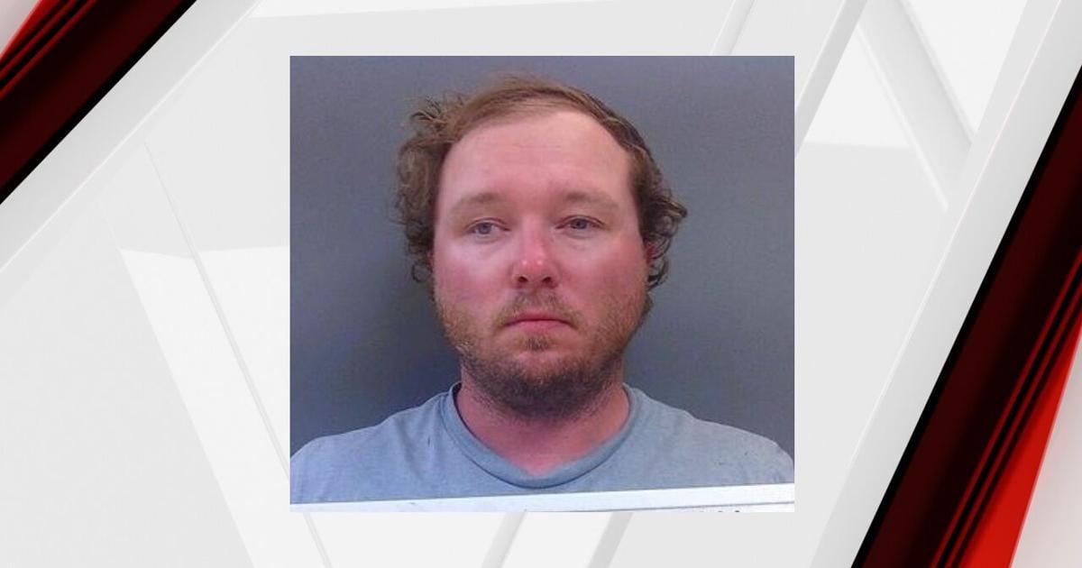 Man arrested after passenger killed in southern Indiana crash