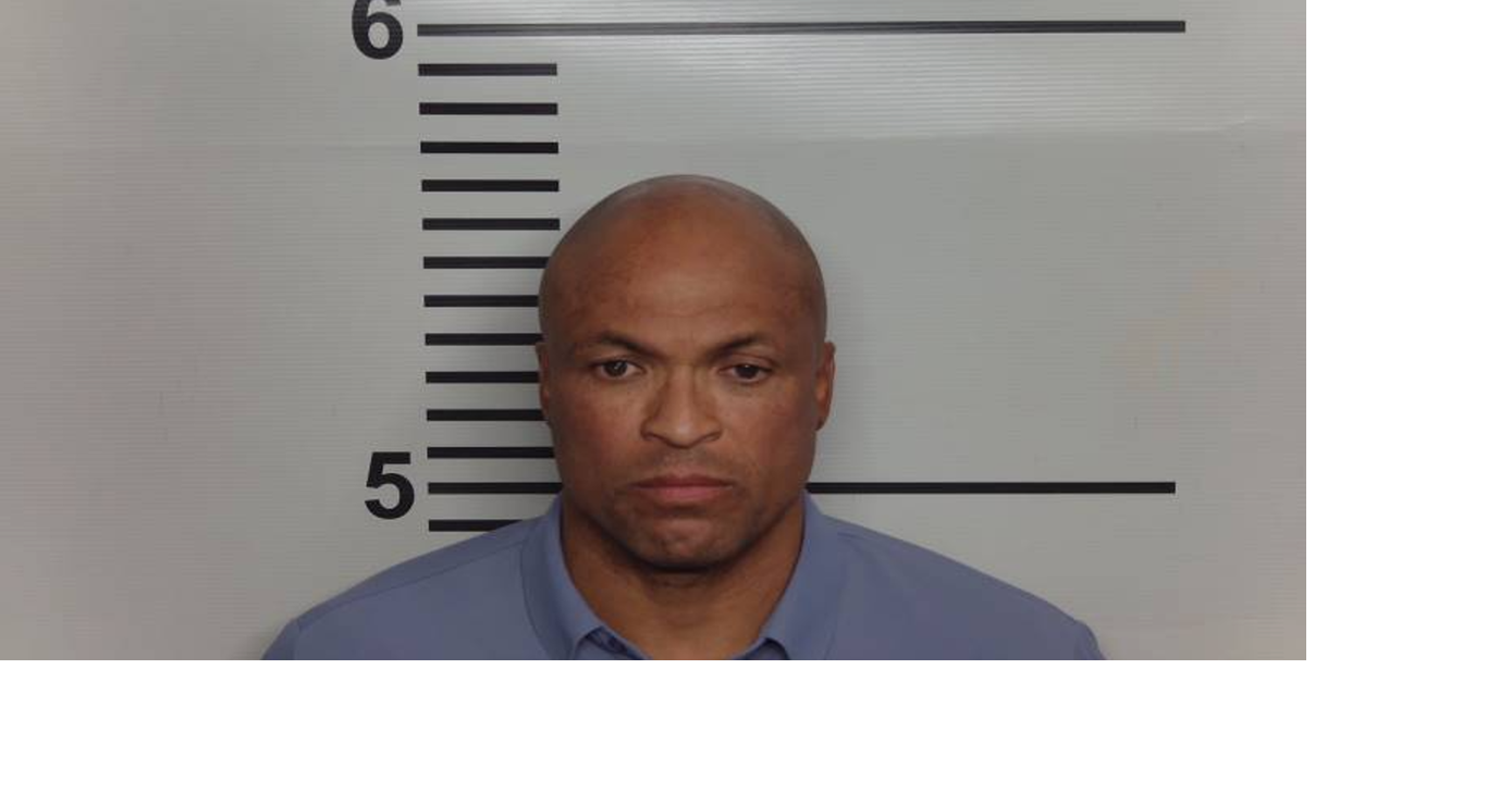 Man accused of exposing himself at Cherokee Park was a JCPS golf coach