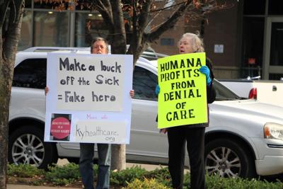 Humana protestors