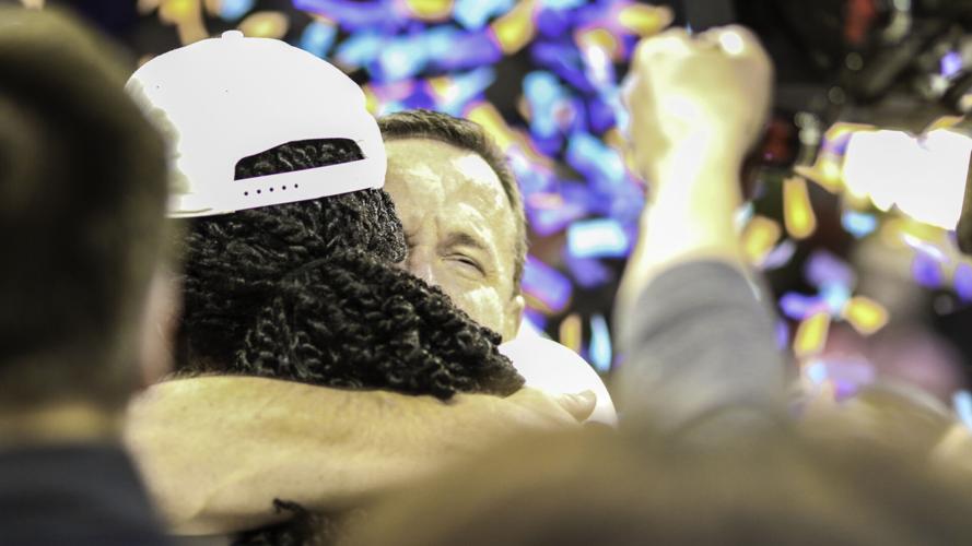 Jeff Walz celebrates Elite Eight win