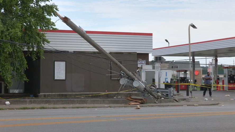 _DIXIE HIGHWAY CRASH  (2).jpeg