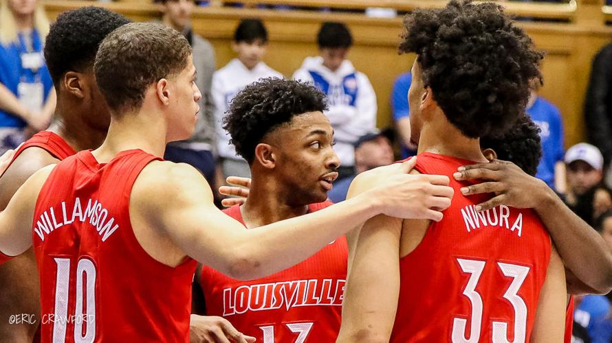 Louisville huddle