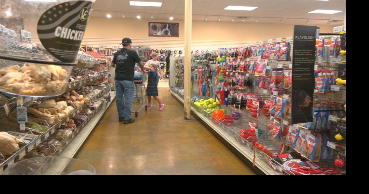 Houchens Industries acquires Louisvillebased Feeders Pet Supply Business