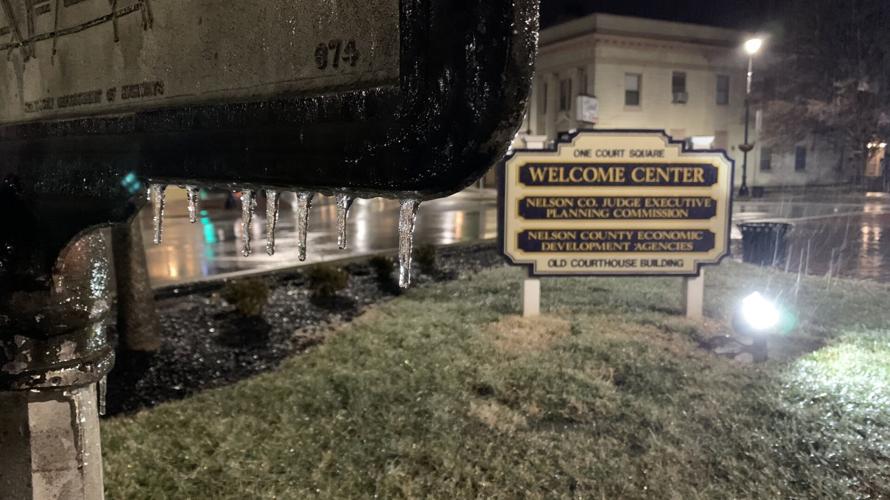 Freezing rain-Bardstown-KY-2-10-21 (2).jpg