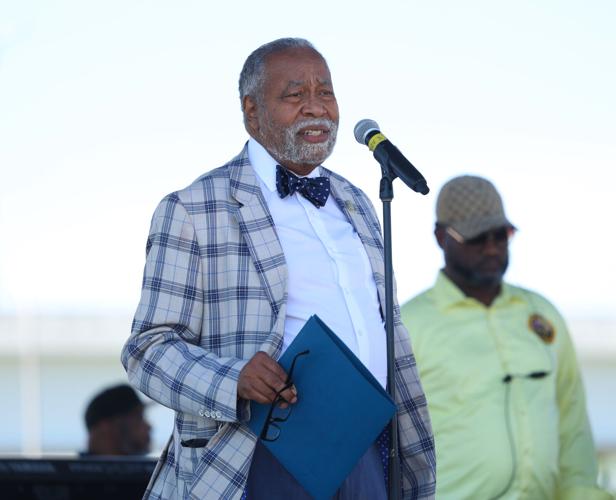 Gerald Neal speaks at Louisville Juneteenth Festival.JPG