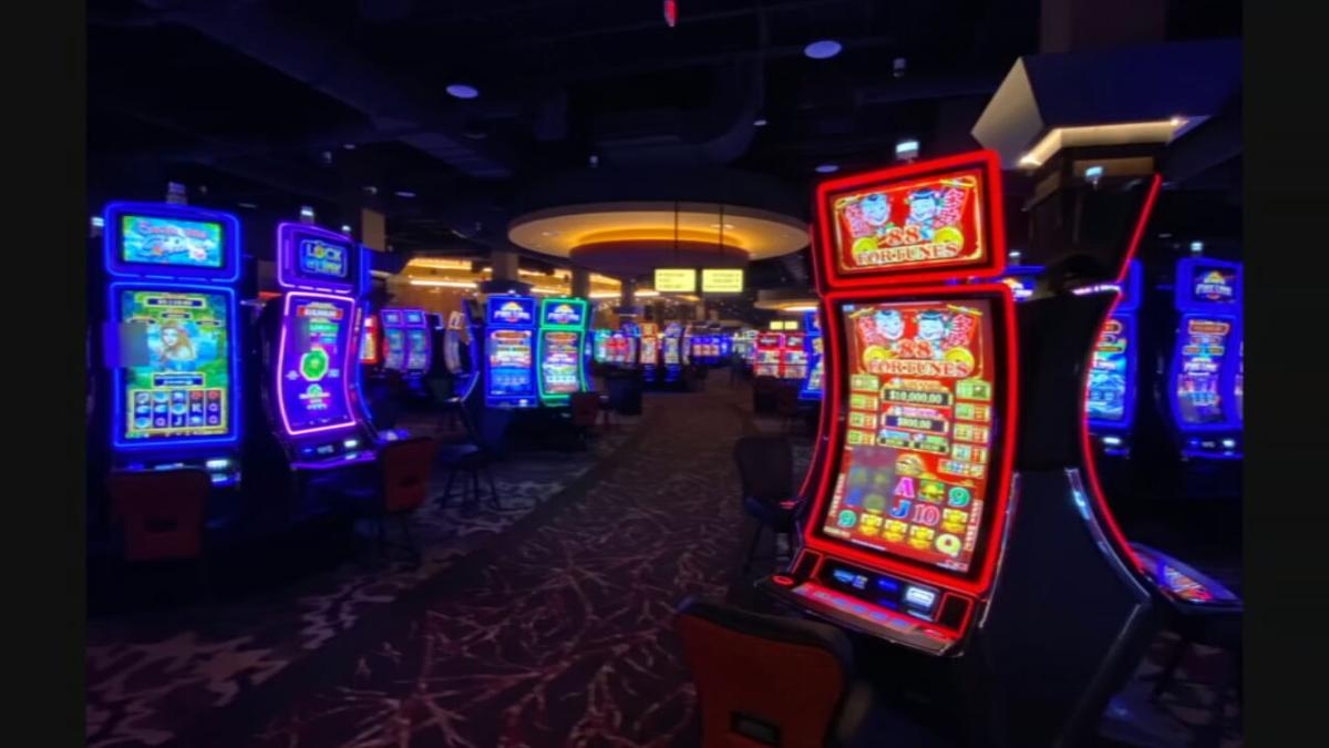 Oak Grove Racing Gaming Facility To Open Next Week News Wdrb Com