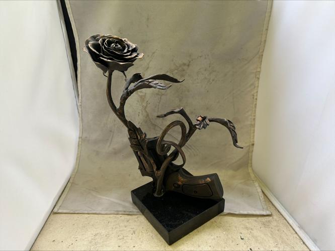 Craig Kaviar sculptor