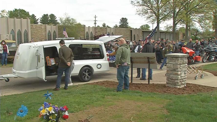 Veteran escorted hundreds of miles to be buried next to mother in Louisville