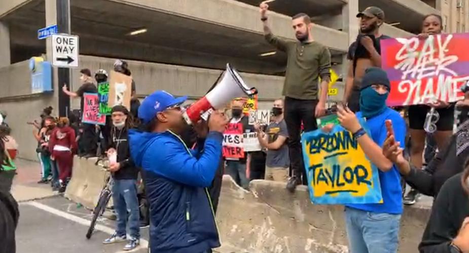 DOWNTOWN LOUISVILLE-PROTESTERS-JEFFERSON SQUARE PARK-9-23-20-11.JPG