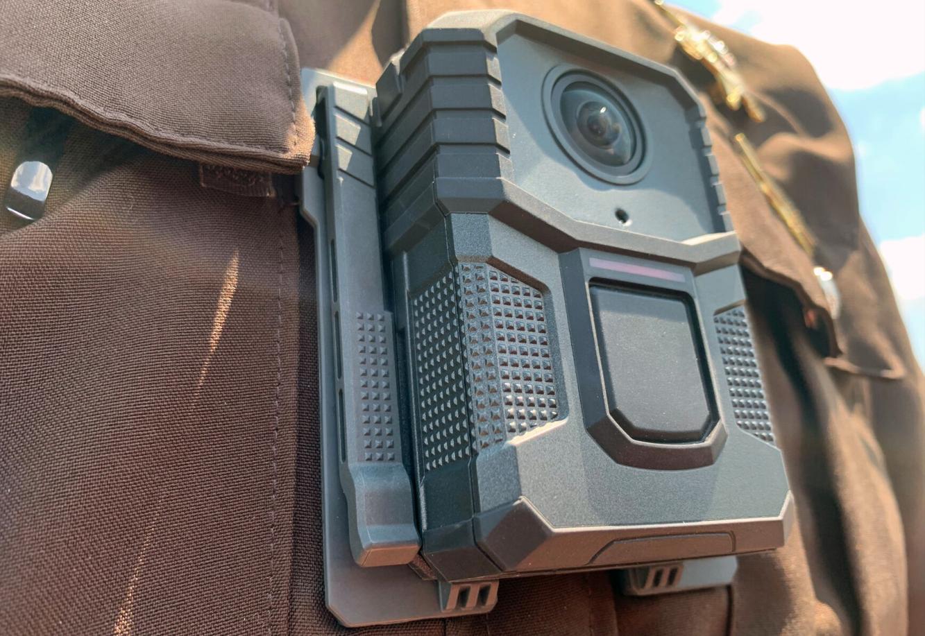 A Motorola V300 BodyWorn Camera worn by a Hardin County Sheriff
