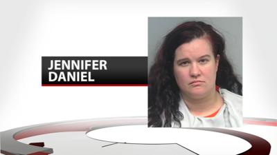 Jennifer Daniel mug.jpg