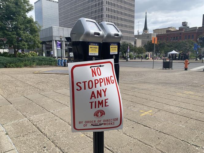 DOWNTOWN - BARRIERS - 9-22-2020 3.jpg