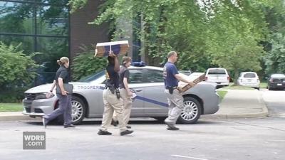 Federal agents raid 5 Louisville-area doctors' offices
