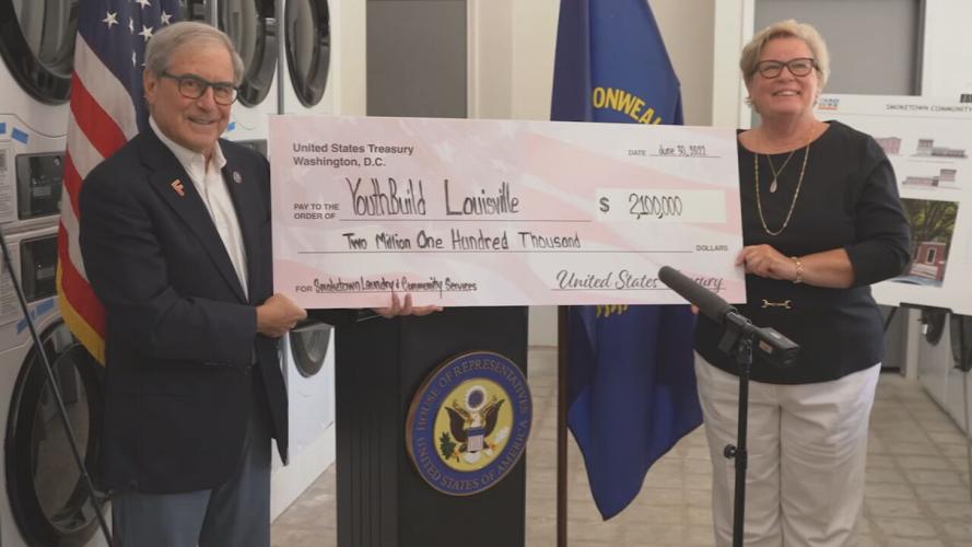 YouthBuild Louisville receives a $2.1 million check from federal government