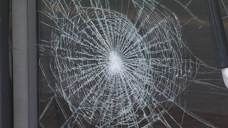 Thieves target Louisville-area car dealerships