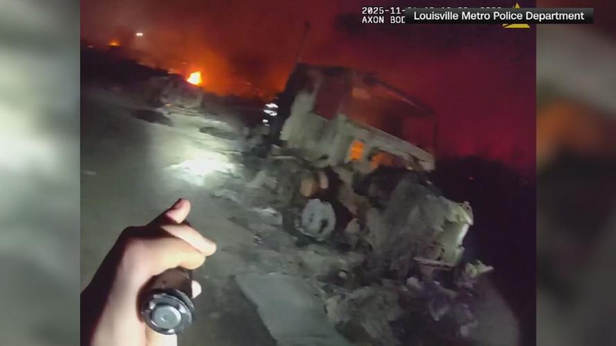 LMPD BODY CAM OF PLANE CRASH (1).jpeg