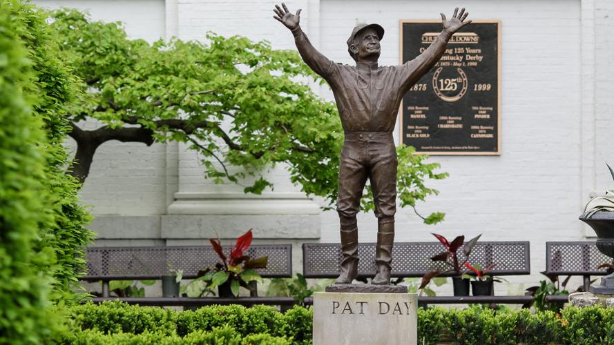 EMPTY CHURCHILL DOWNS - VIRUS PANDEMIC - 4-29-2020  PAT DAY STATUE.jpg