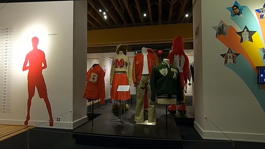 Frazier Museum KY Rivalries exhibit (2).jpeg