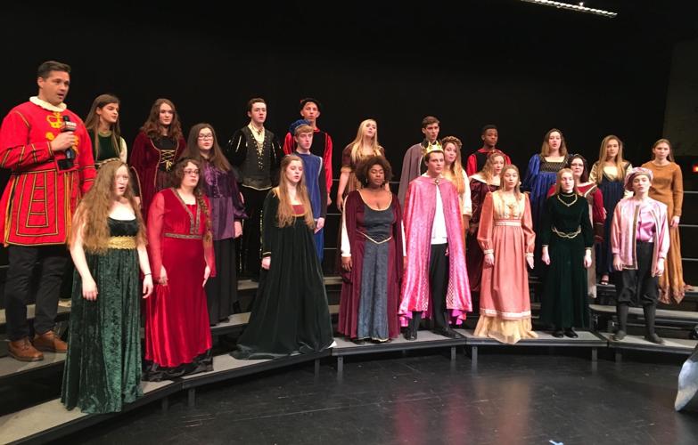 ATHERTON MADRIGAL CHOIR - KEITH KAISER 12-4-19  (1).jpeg