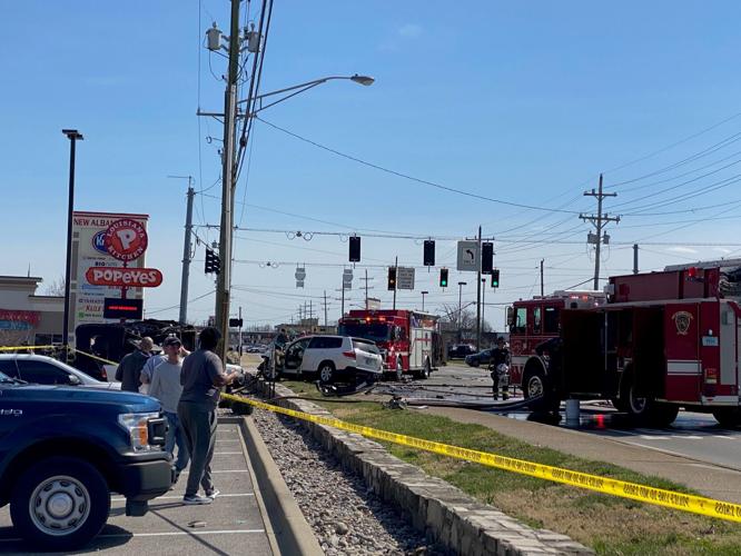 STATE STREET FIERY CRASH - 3-15-2022 3.jpg