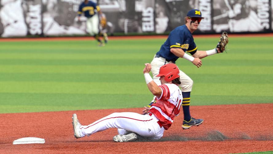 Louisville baseball regional-03.jpg