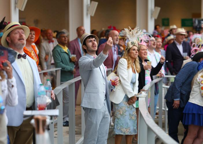 Race 11 cheers - May 3.JPG