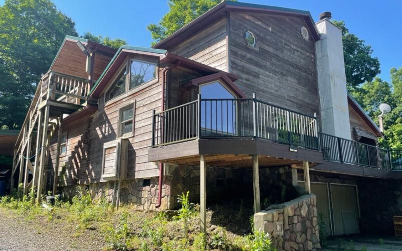 WILDLIFE IN NEED PROPERTY AUCTION - COURTESY HEIL'S AUCTION 1.jpg