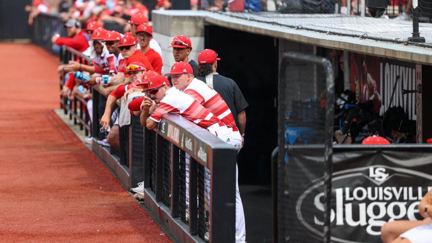 Louisville baseball regional-04.jpg