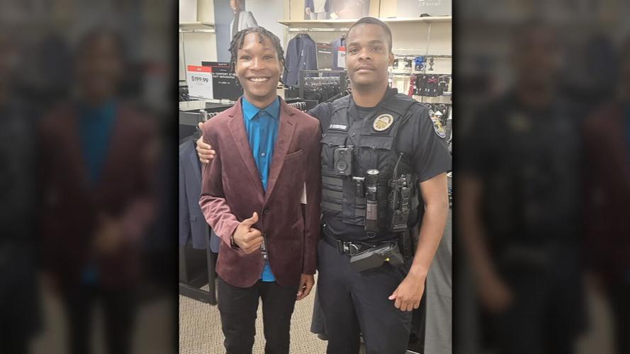 LMPD HELPS BURGLARY VICTIMS (6).jpeg