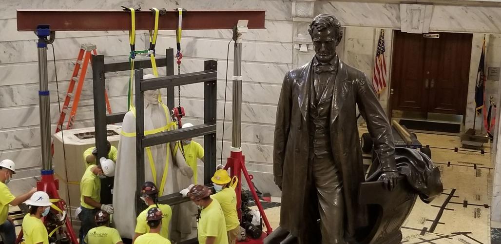 Jefferson davis removal 6-13-20.jpeg