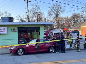 Driver crashes into restaurant near the Highlands after suffering medical emergency, police say