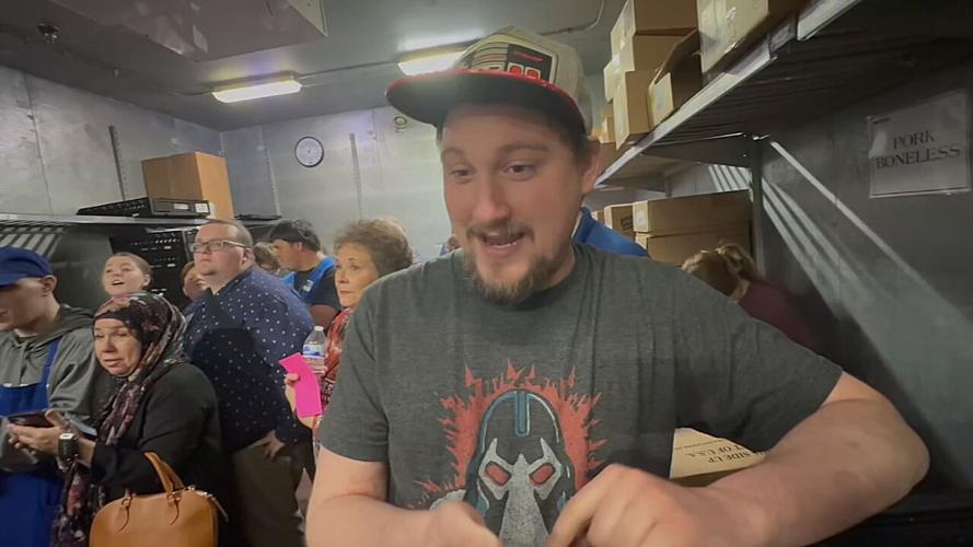Austin Eller, Kroger shoppers during tornado warning 4-5-23.jpeg