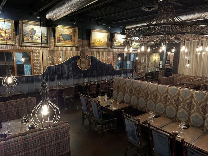 Le Moo Steakhouse