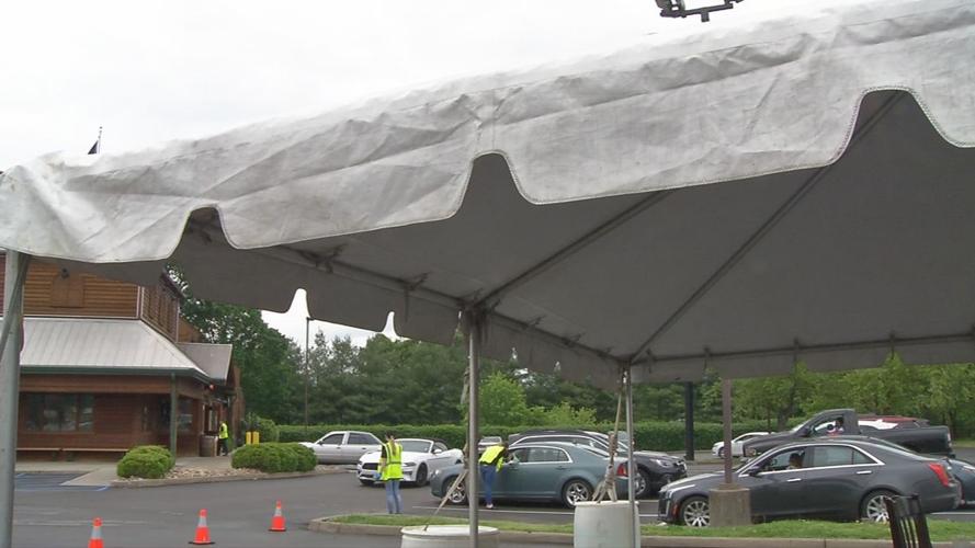 tent outside restaurant