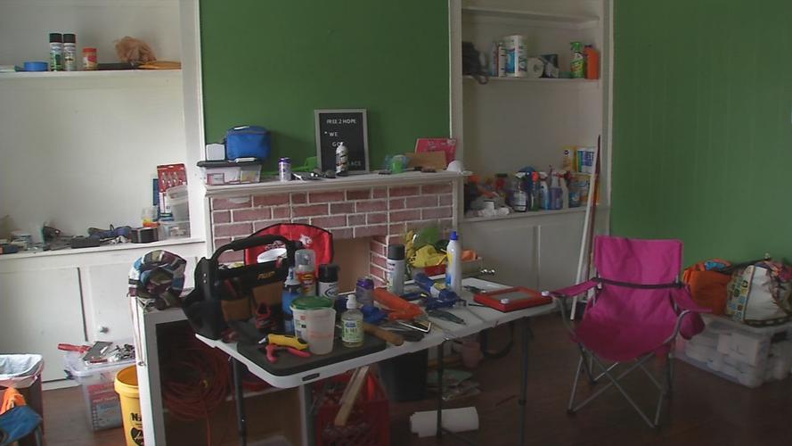 Free 2 Hope house tour.jpg