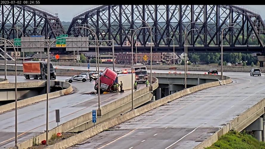 TRIMARC CRASH PIC.jpg