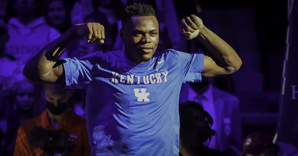 Kentucky basketball star Oscar Tshiebwe to return for senior season Kentucky basketball star Oscar Tshiebwe to return for senior season