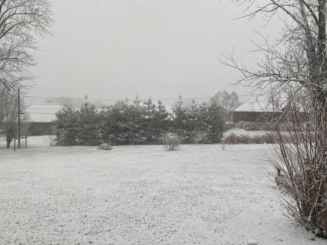 Snow in Sellersburg-IN-1-27-21.jpg