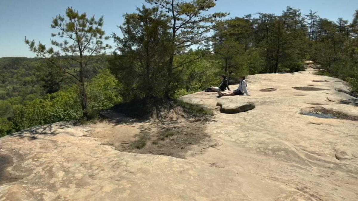 Safety Officers Urging Hikers To Be Cautious At Red River Gorge Amid Busy Rescue Season News Wdrb Com