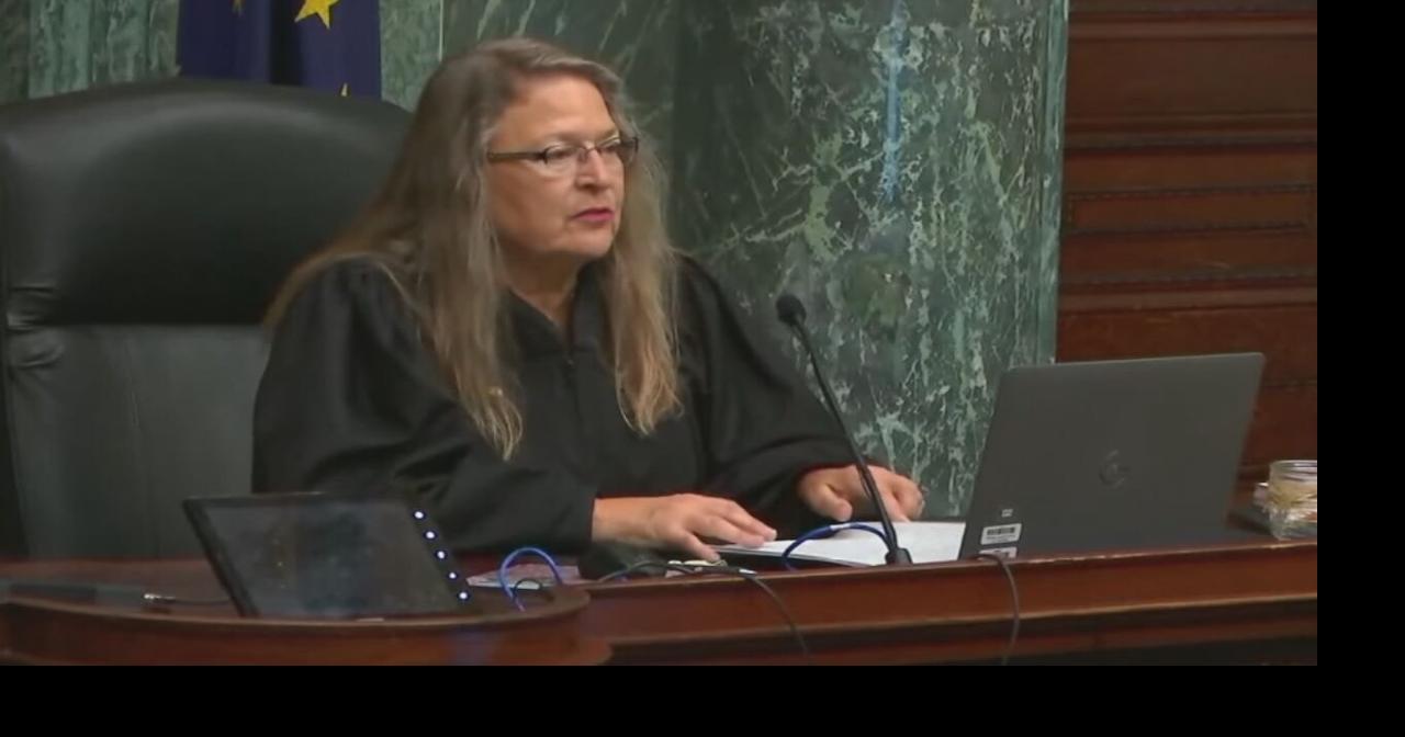 Indiana judge in Delphi murders case announces retirement